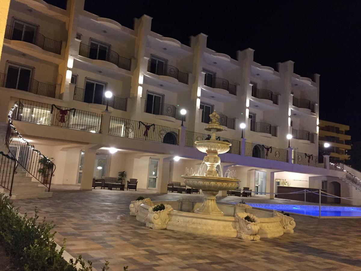Hotel Riviera Palace Porto Empedocle Exterior photo