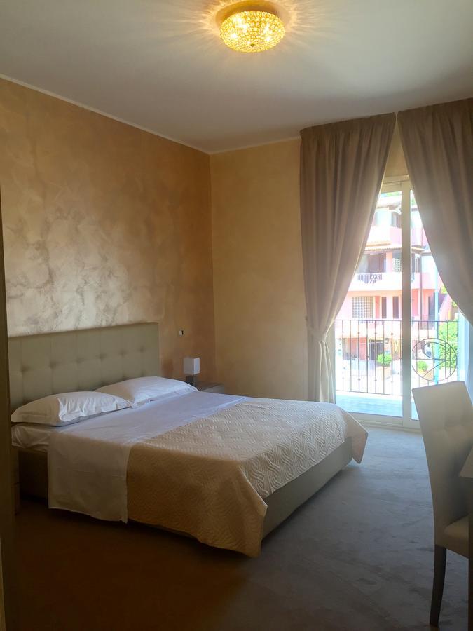 Hotel Riviera Palace Porto Empedocle Exterior photo
