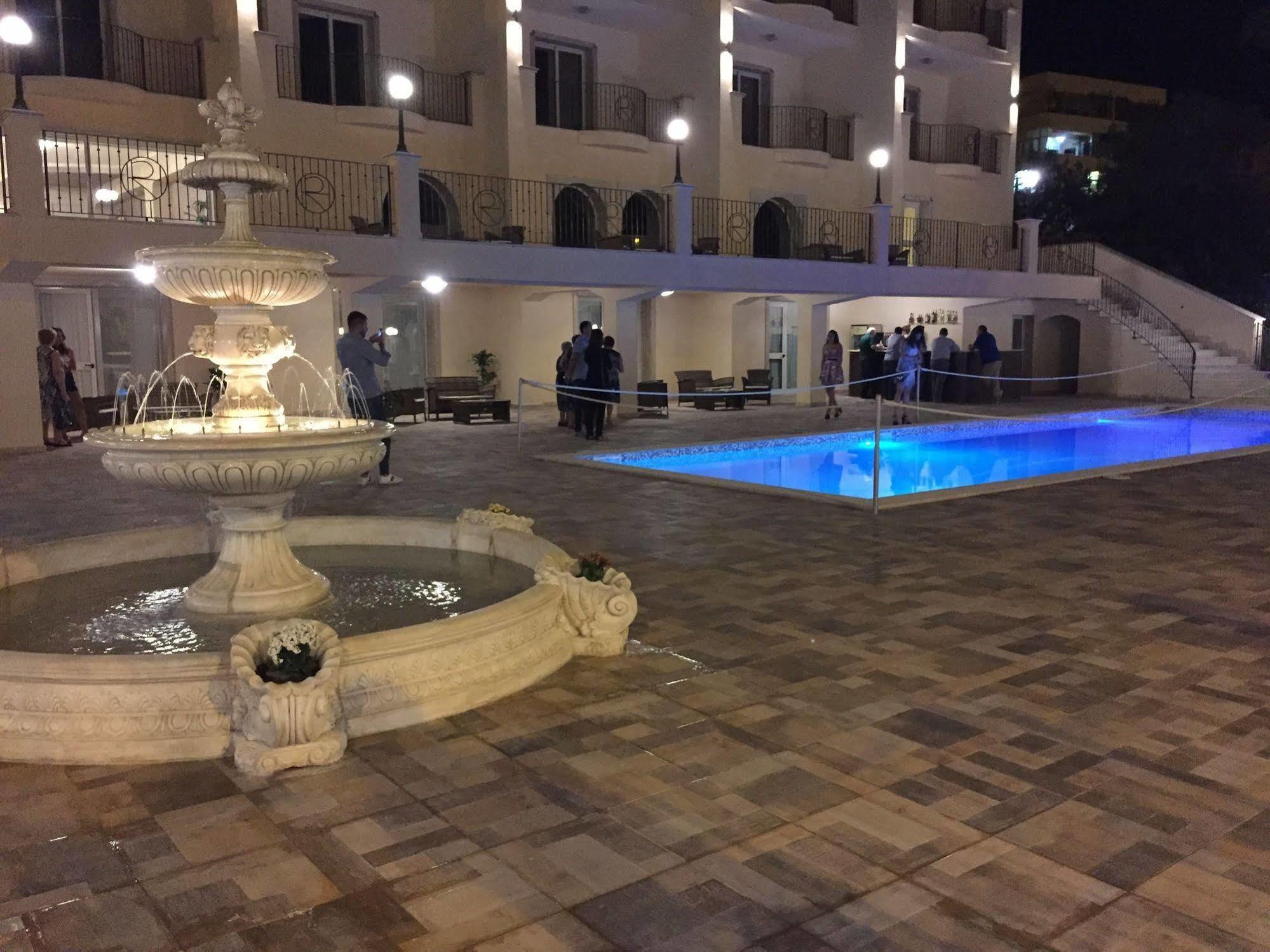 Hotel Riviera Palace Porto Empedocle Exterior photo